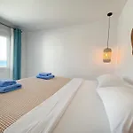 Irina Mykonos Lantställe *