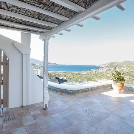 Irina Mykonos Séjour à la campagne *