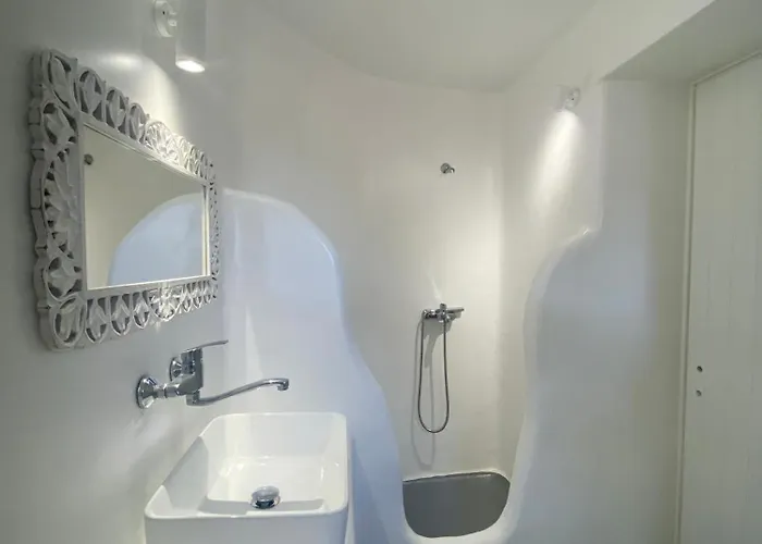 Irina Mykonos Ftelia (Mykonos)