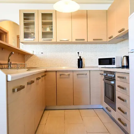 Irina Mykonos Летний дом Фтелия