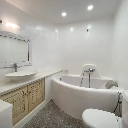 Irina Mykonos * 法蒂亚