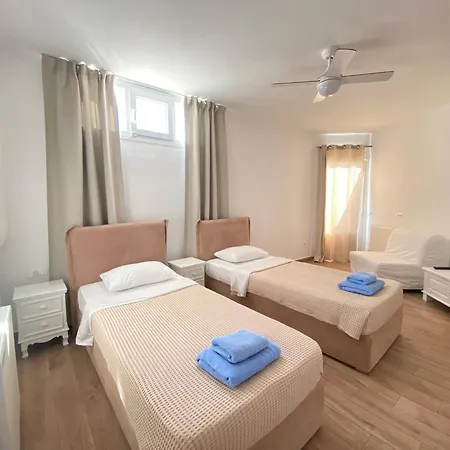 Kır Evi Irina Mykonos *